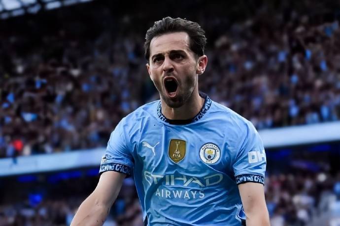 下一个魔笛丁丁？意甲豪门集体瞄准曼城32岁中场，免签是第一要素